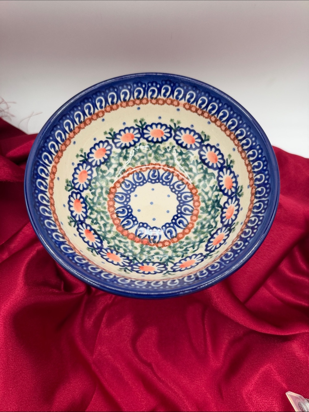 Unikat Polish Pottery Bowl. Marked Boleslawiec. Red blue green & yellow flowers